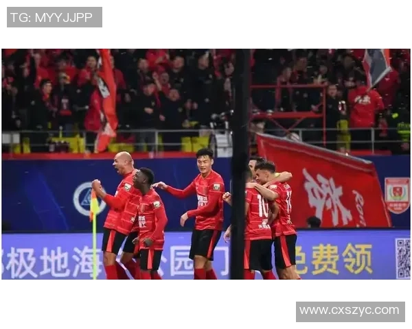 亚冠激战珀斯对决上海申花双方争夺小组出线关键战役
