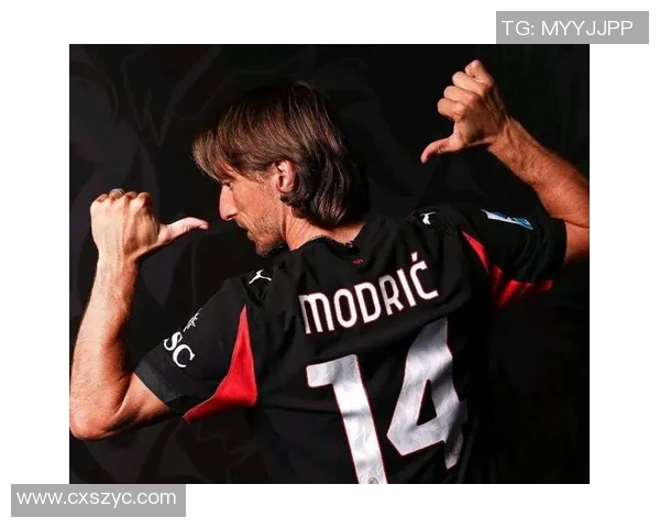 孙兴O：从足球场上的闪耀星辰到全球球迷心中的传奇偶像