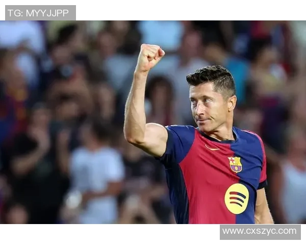 莱万背叛旧主加盟巴萨拜仁球迷怒斥其忘恩负义行为